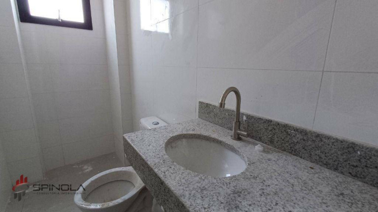 Imagem Apartamento com 2 Quartos à Venda, 70 m² em Vilamar - Praia Grande Imagem Apartamento com 2 Quartos à Venda, 70 m² em Vilamar - Praia Grande