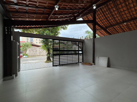 Imagem Casa com 2 Quartos à Venda, em Maracanã - Praia Grande Imagem Casa com 2 Quartos à Venda, em Maracanã - Praia Grande
