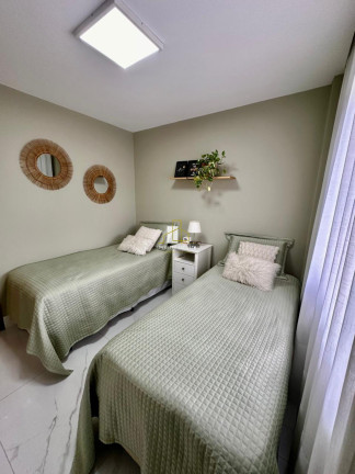 Imagem Casa com 4 Quartos à Venda, 220.000 m² em Colina De Laranjeiras - Serra Imagem Casa com 4 Quartos à Venda, 220.000 m² em Colina De Laranjeiras - Serra
