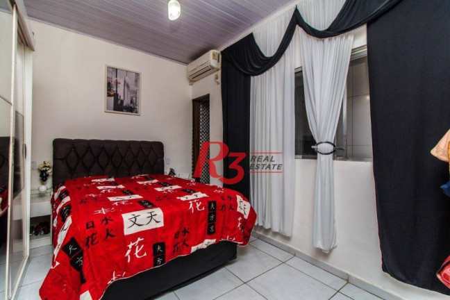 Imagem Casa com 2 Quartos à Venda, 180 m² em Marapé - Santos
