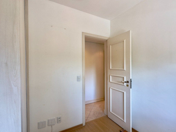 Imagem Apartamento com 3 Quartos à Venda, 78 m² em Menino Deus - Porto Alegre Imagem Apartamento com 3 Quartos à Venda, 78 m² em Menino Deus - Porto Alegre