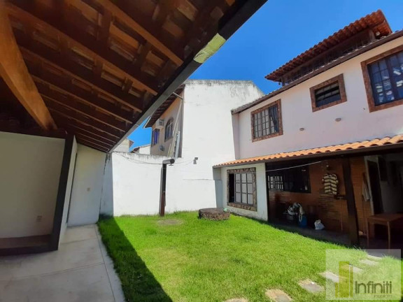 Casa de Condomínio com 4 Quartos à Venda, 322 m² em Taquara - Rio De Janeiro