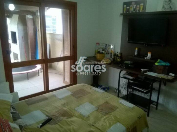 Imagem Sobrado com 3 Quartos à Venda, 228 m² em Laranjal - Pelotas