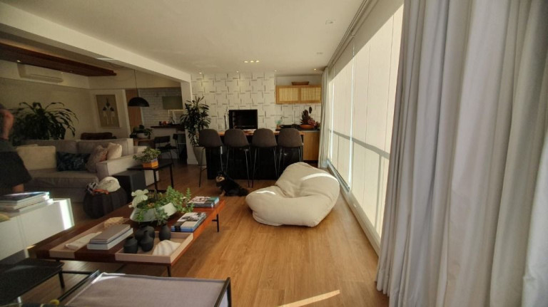 Imagem Imóvel com 3 Quartos à Venda, em Pinheiros - São Paulo Imagem Imóvel com 3 Quartos à Venda, em Pinheiros - São Paulo
