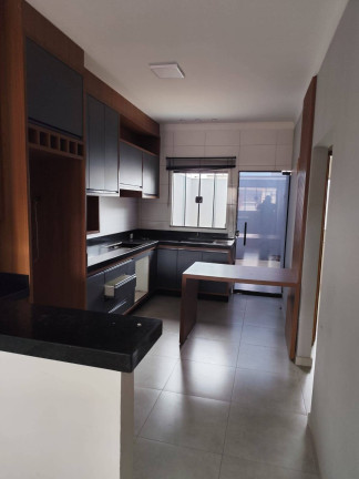 Imagem Casa com 3 Quartos à Venda, 126 m² em Jardim Paulino Fedrigo - Arapongas Imagem Casa com 3 Quartos à Venda, 126 m² em Jardim Paulino Fedrigo - Arapongas