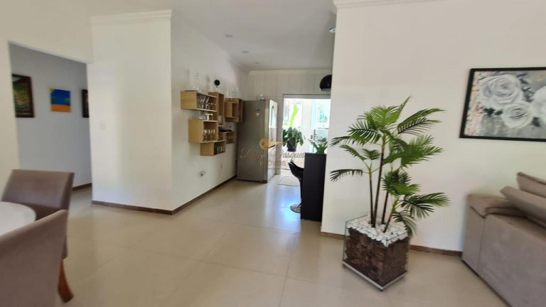 Imagem Casa com 3 Quartos à Venda, 190 m² em Vale Alpino - Teresópolis Imagem Casa com 3 Quartos à Venda, 190 m² em Vale Alpino - Teresópolis