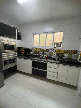 Imagem Casa com 2 Quartos à Venda, 127 m² em Marapé - Santos