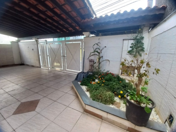 Casa com 3 Quartos à Venda,  em Terra Preta (terra Preta) - Mairiporã