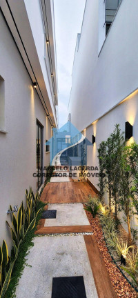 Imagem Casa com 4 Quartos à Venda, 490 m² em Chapada - Manaus Imagem Casa com 4 Quartos à Venda, 490 m² em Chapada - Manaus