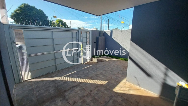 Imagem Casa com 3 Quartos à Venda, 90 m² em Nova Lima - Campo Grande