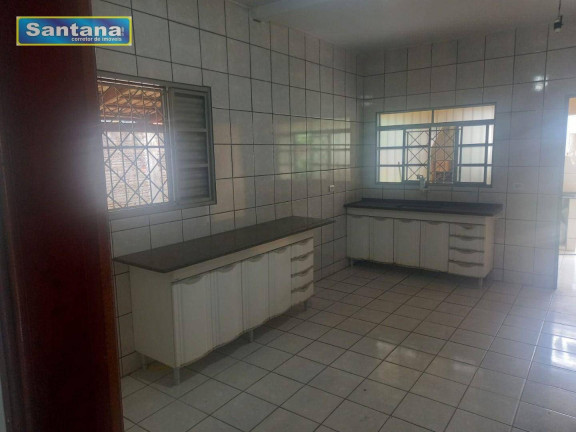 Imagem Casa com 3 Quartos à Venda, 213 m² em Estancia Itaguai - Caldas Novas Imagem Casa com 3 Quartos à Venda, 213 m² em Estancia Itaguai - Caldas Novas
