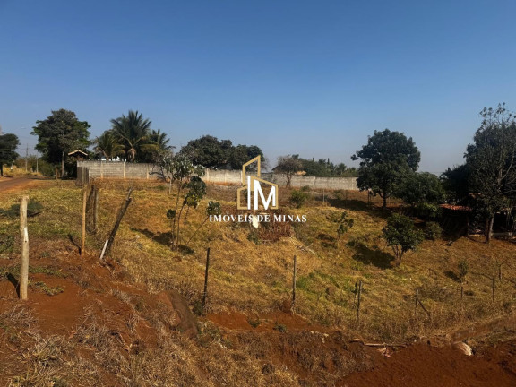 Terreno à Venda, 1.000 m² em Vivendas Santa Monica - Igarapé