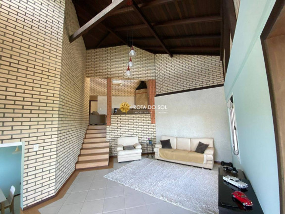 Imagem Casa de Condomínio com 4 Quartos à Venda, 323 m² em Centro - Bombinhas