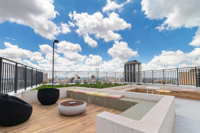 Imagem Kitnet com 1 Quarto à Venda, 31 m² em Centro - Curitiba Imagem Kitnet com 1 Quarto à Venda, 31 m² em Centro - Curitiba