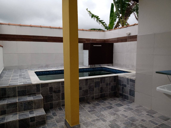 Imagem Casa com 2 Quartos à Venda, 135 m² em Jussara - Mongaguá Imagem Casa com 2 Quartos à Venda, 135 m² em Jussara - Mongaguá