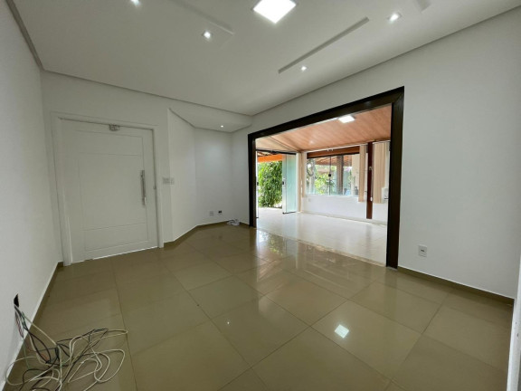 Imagem Casa com 4 Quartos à Venda, 280 m² em Boa Vista - Vitória Da Conquista Imagem Casa com 4 Quartos à Venda, 280 m² em Boa Vista - Vitória Da Conquista