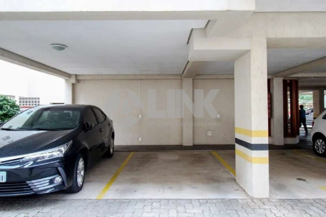 Imagem Apartamento com 2 Quartos à Venda, 74 m² em Santana - Porto Alegre Imagem Apartamento com 2 Quartos à Venda, 74 m² em Santana - Porto Alegre