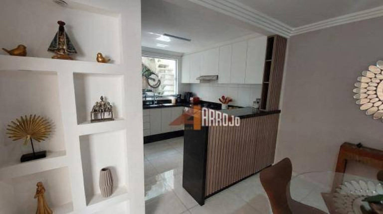 Imagem Sobrado com 3 Quartos à Venda, 90 m² em Jardim Soraia - São Paulo Imagem Sobrado com 3 Quartos à Venda, 90 m² em Jardim Soraia - São Paulo