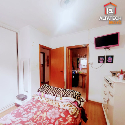 Imagem Casa com 3 Quartos à Venda, 130 m² em Parque Pinheiros - Poços De Caldas