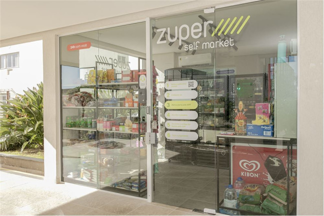 Imagem Imóvel com 2 Quartos à Venda,  em Passo Da Areia - Porto Alegre
