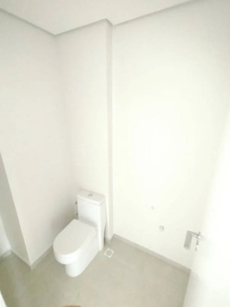 Sala Comercial à Venda, 26 m² em Fazendinha - Itajaí