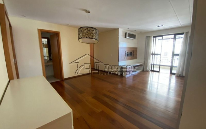 Apartamento com 3 Quartos à Venda, 114 m² em Vila Adyana - São José Dos Campos
