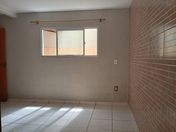 Imagem Casa com 3 Quartos à Venda, 125 m² em Xaxim - Curitiba