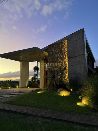 Imagem Casa com 5 Quartos à Venda, 430 m² em Condominio Capao Ilhas Resort - Capão Da Canoa Imagem Casa com 5 Quartos à Venda, 430 m² em Condominio Capao Ilhas Resort - Capão Da Canoa