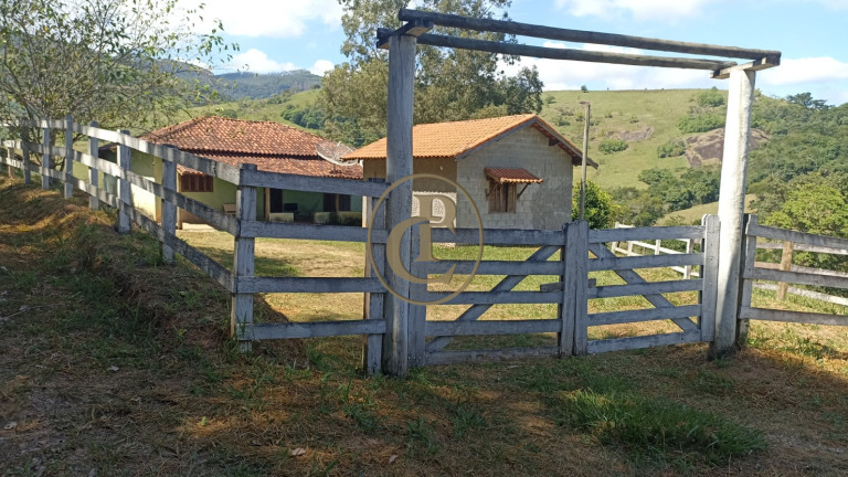 Imagem Chácara com 2 Quartos à Venda, 100 m² em Porto - Paraibuna Imagem Chácara com 2 Quartos à Venda, 100 m² em Porto - Paraibuna