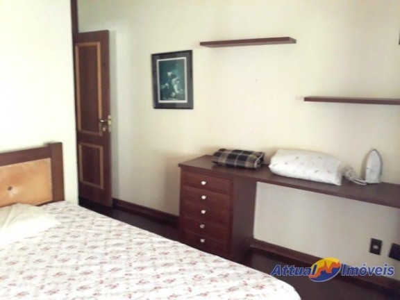 Imagem Casa com 7 Quartos à Venda, 690 m² em Granja Guarani - Teresópolis