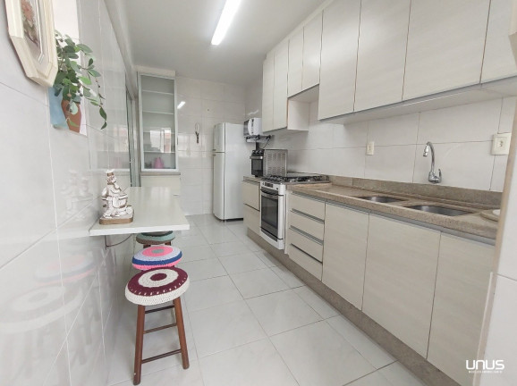 Imagem Apartamento com 3 Quartos à Venda, 100 m² em Balneário - Florianópolis