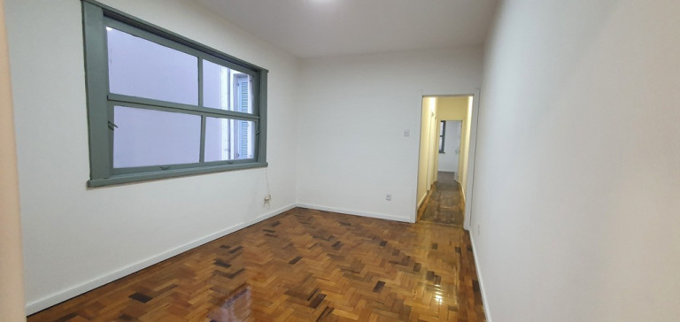 Imagem Apartamento com 2 Quartos à Venda, 77 m² em Petrópolis - Porto Alegre