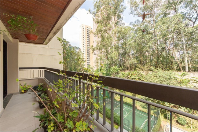 Imagem Apartamento com 4 Quartos à Venda, 270 m² em São Paulo