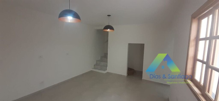 Imagem Sobrado com 3 Quartos à Venda, 250 m² em Vila Monumento - São Paulo Imagem Sobrado com 3 Quartos à Venda, 250 m² em Vila Monumento - São Paulo