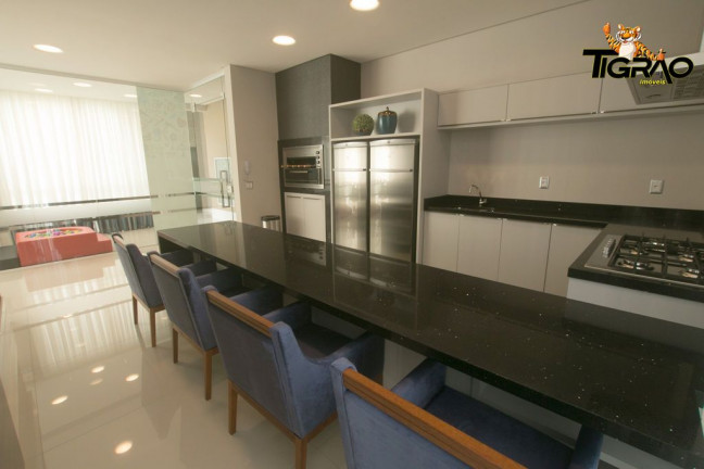 Imagem Apartamento com 3 Quartos à Venda, 129 m² em Centro - Balneário Camboriú Imagem Apartamento com 3 Quartos à Venda, 129 m² em Centro - Balneário Camboriú