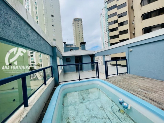 Imagem Cobertura com 3 Quartos à Venda, 257 m² em Centro - Balneário Camboriú