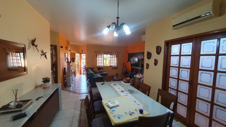 Imagem Casa com 3 Quartos à Venda, 193 m² em Jardim Maria Cândida - Caçapava Imagem Casa com 3 Quartos à Venda, 193 m² em Jardim Maria Cândida - Caçapava