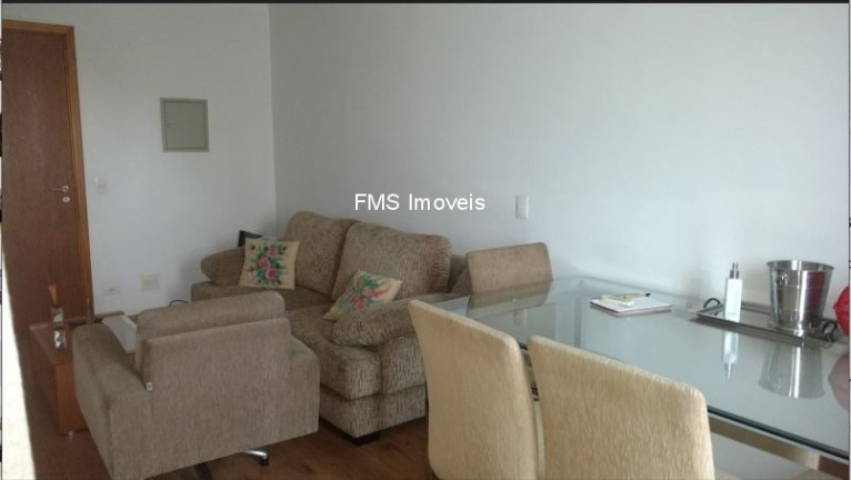 Imóvel com 1 Quarto para Alugar, 58 m² em Campo Belo - São Paulo