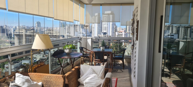 Imóvel com 4 Quartos à Venda, 418 m² em Real Parque - São Paulo