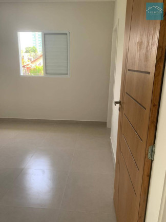 Imagem Casa com 2 Quartos à Venda, 96 m²