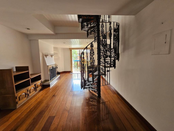 Imagem Apartamento com 2 Quartos à Venda, 125 m² em Alto - Teresópolis Imagem Apartamento com 2 Quartos à Venda, 125 m² em Alto - Teresópolis