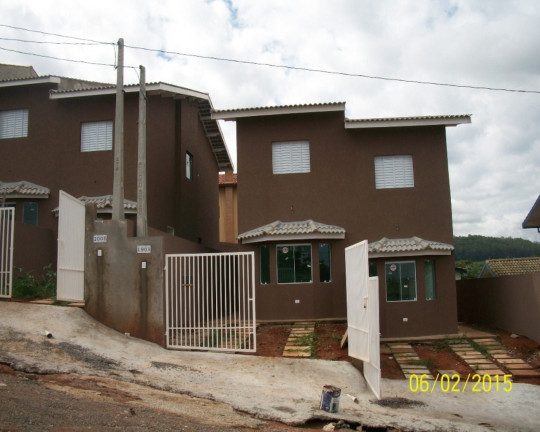 Imagem Casa com 2 Quartos à Venda, 67 m² em Jardim Shangri-lá - Atibaia
