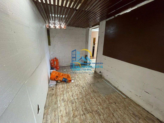 Imagem Casa com 2 Quartos à Venda ou Locação, 225 m² em Poiares - Caraguatatuba
