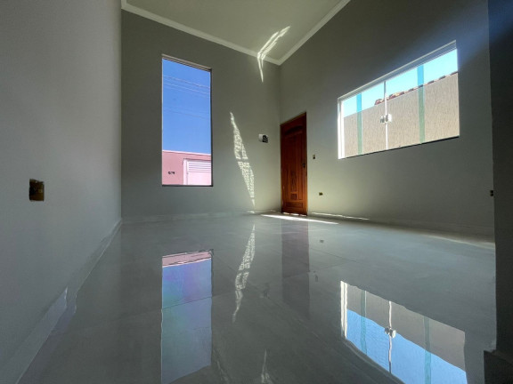 Imagem Casa com 2 Quartos à Venda, 67 m² em Jardim Suarão - Itanhaém