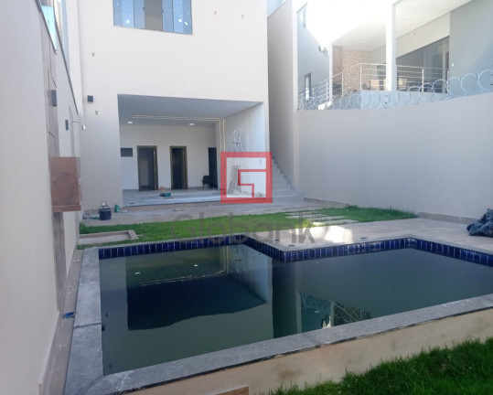 Casa com 3 Quartos à Venda, 333 m² em Ibituruna - Montes Claros