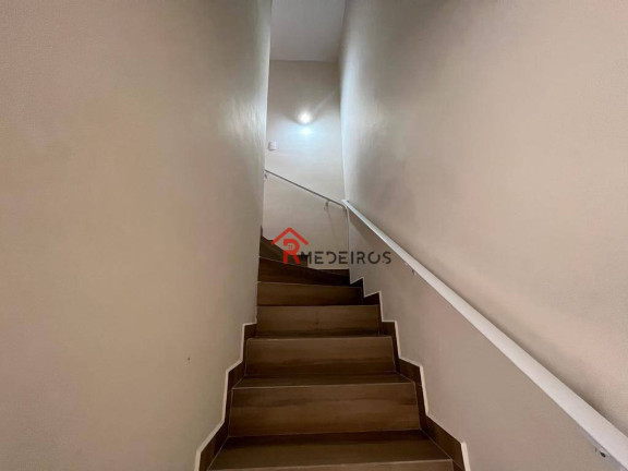 Imagem Sobrado com 2 Quartos à Venda, 65 m² em Canto Do Forte - Praia Grande Imagem Sobrado com 2 Quartos à Venda, 65 m² em Canto Do Forte - Praia Grande