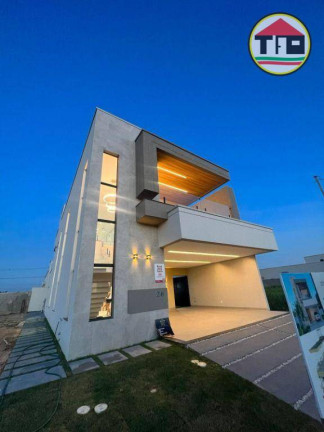 Casa com 3 Quartos à Venda, 267 m² em Condomínio - Marabá