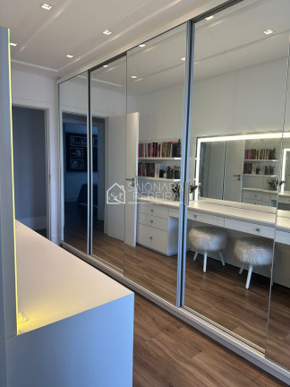 Imagem Apartamento com 3 Quartos à Venda, 131 m² em Estreito - Florianópolis Imagem Apartamento com 3 Quartos à Venda, 131 m² em Estreito - Florianópolis