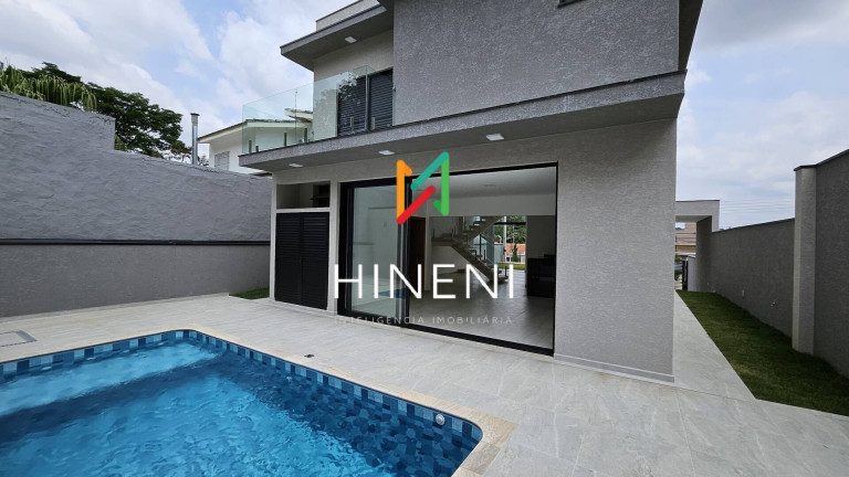 Imagem Casa com 3 Quartos à Venda, 360 m² em Parque Arco Iris - Atibaia