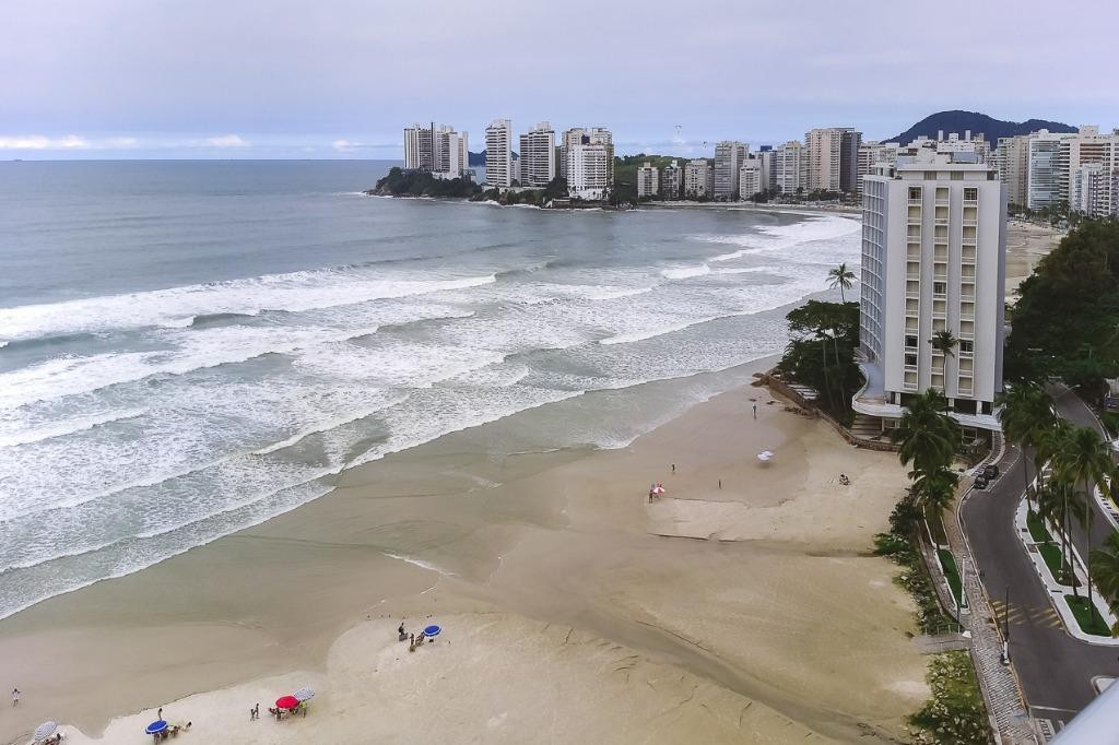 Imagem Apartamento com 2 Quartos para Alugar, 102 m² em Pitangueiras - Guarujá Imagem Apartamento com 2 Quartos para Alugar, 102 m² em Pitangueiras - Guarujá